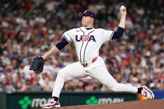 <yonhap photo-3833=""> Mar 7, 2026; Houston, TX, United States; United States pitcher Tarik Skubal (27) throws a pitch against Great Britain during the first inning at Daikin Park. Mandatory Credit: Troy Taormina-Imagn Images/2026-03-08 10:34:56/ <저작권자 ⓒ 1980~2026 ㈜연합뉴스. 무단 전재 재배포 금지, AI 학습 및 활용 금지></yonhap>