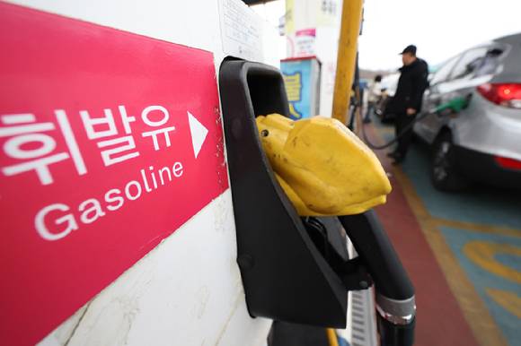 서울의 한 주유소 모습. [사진=연합뉴스]