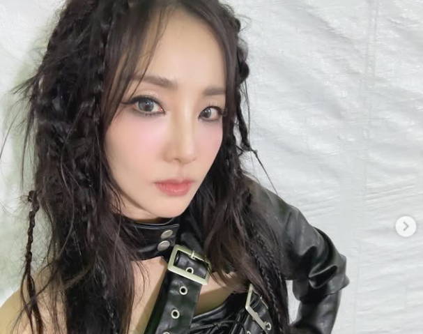 그룹 투애니원(2NE1) 산다라박./산다라박 소셜미디어