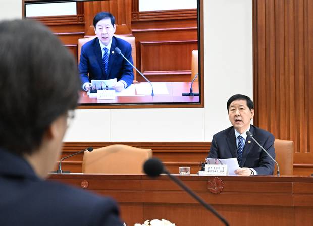 구윤철 부총리 겸 재정경제부 장관이 11일 정부서울청사에서 열린 비상경제장관회의에서 발언하고 있다. 사진제공=재정경제부