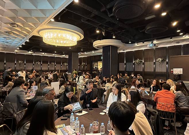 전국 16개 지사와 호텔 담당자 간 B2B 테이블탑 미팅 모습. 사진제공|팜투어