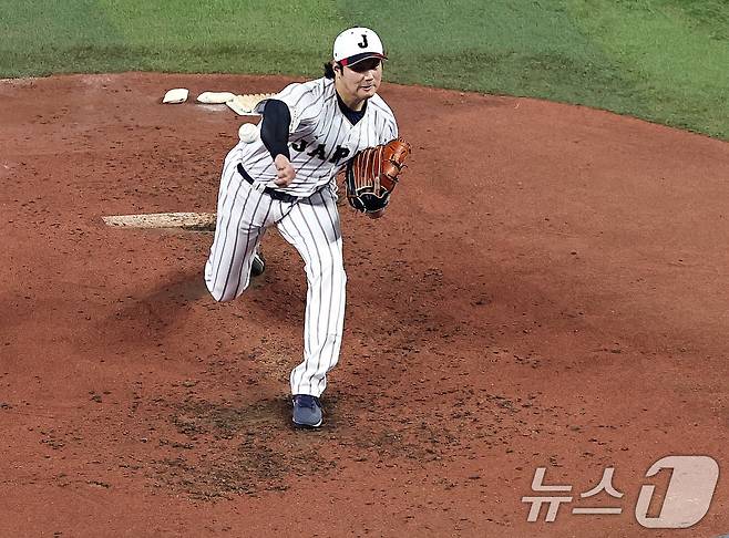 일본 오타니 쇼헤이가 12일 오전(현지시간) 미국 플로리다주 마이애미 론디포파크에서 열린 2026월드베이스볼클래식 일본 공식훈련에서 라이브피칭을 하고 있다. 2026.3.13 ⓒ 뉴스1 구윤성 기자