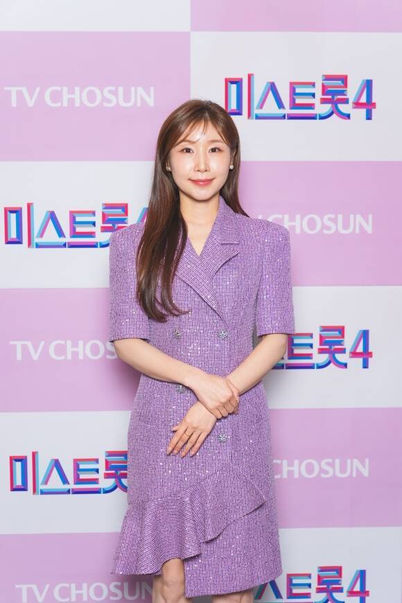 가수 이소나가 남편인 배우 강상준에게 많은 응원을 받았다고 말했다. /TV조선