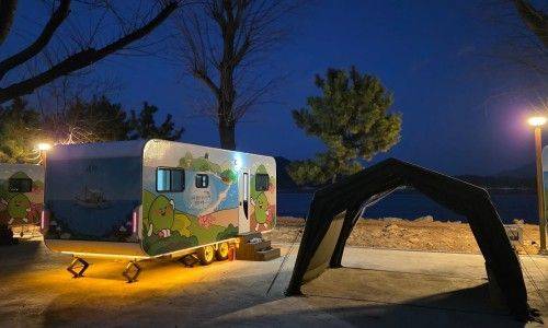 오는 14일 광양 배알도수변공원 일원에서 '배알도별빛야영장' 개장식을 열고 본격 운영에 들어간다. 광양시 제공