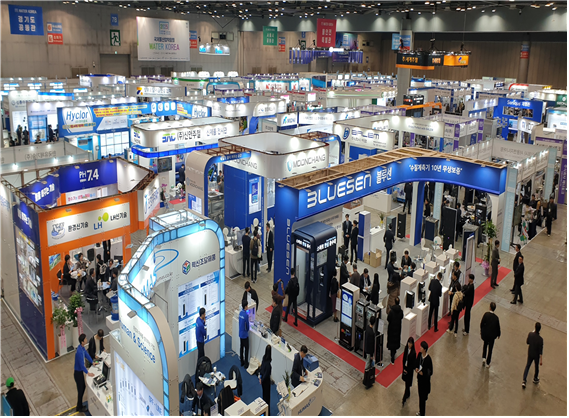 국내 최대 물산업박람회가 18일부터 사흘간 부산 벡스코에서 열린다. 사진은 지난해 고양 킨텍스에서 열린 WATER KOREA 2025 [부산시 제공]