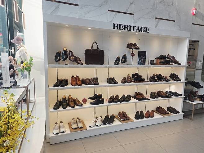 금강제화 강남본점. <자료 = 금강제화>