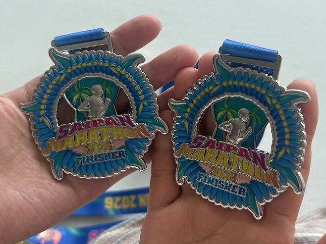 사이판 마라톤 완주 메달/사진=김지은 여행+ 기자