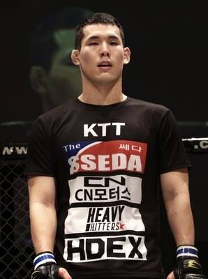 UFC에 진출한 미들급 파이터 이이삭