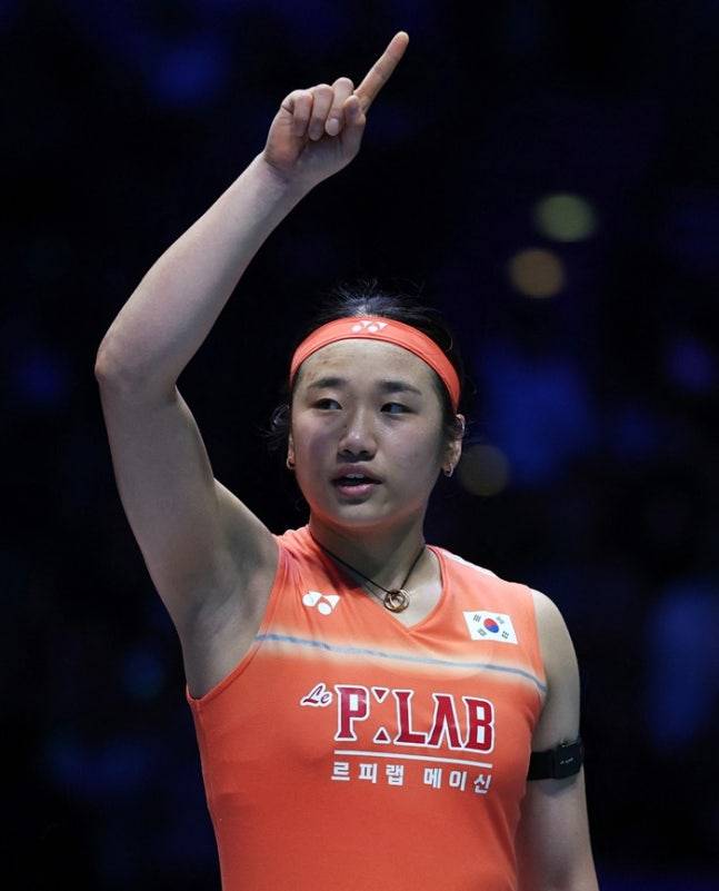 ▲ 기록은 멈췄지만, 안세영의 시선은 이미 다음 정상을 향해 있었다. 시즌 전 "최종 목표는 무패"라고 선언했던 파격적인 자신감은 이번 패배를 거치며 더욱 정교하게 다듬어질 전망이다. ⓒ연합뉴스/REUTERS