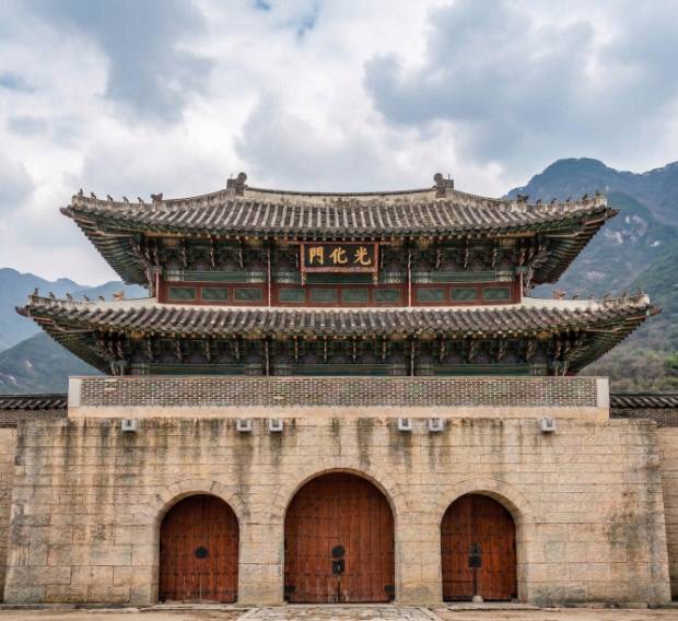 흥행가도를 달리고 있는 영화 '왕과사는남자'의 극 중 촬영지 광화문 전경. 우예주 기자