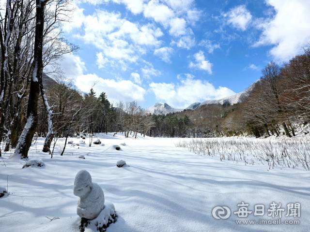 나리분지 등산로 입구.. 출입흔적 없이 쌓여있는 눈.조준호 기자