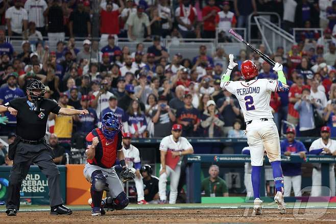 16일(한국시간) 열린 미국과 도미니카공화국의 2026 WBC 4강전은 오심 논란에 휩싸였다. ⓒ AFP=뉴스1