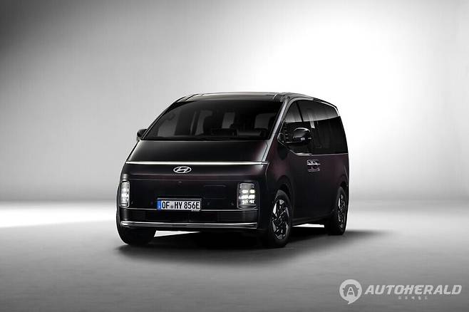 더 뉴 스타리아 EV는 '스타리아'를 기반으로 한 순수 전기차로 84.0kWh 용량의 4세대 배터리를 탑재했다.(현대자동차 제공)