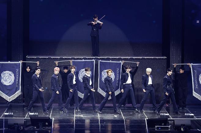 ZeroBaseOne performs during one of the encore concerts of its ″Here & Now″ world tour held on March 13, 14 and 15 at the KSPO Dome in southern Seoul. [WAKEONE]