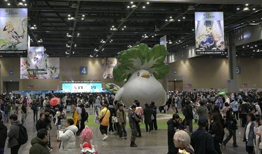 '아주르 프로밀리아X코믹월드' 행사가 열리고 있다. 사진 제공 : 넥슨