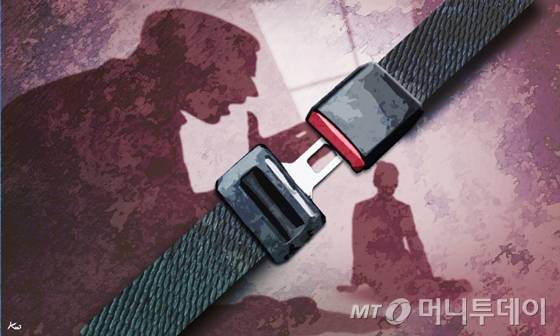 독일의 한 15세 소년이 여자친구를 학교에 데려다주겠다며 시내버스를 훔쳐 약 130㎞ 거리를 운전한 사건이 발생했다. /사진=김현정 디자인기자