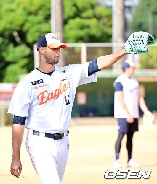 [OSEN=최규한 기자] 한화 윌켈 에르난데스. 2026.02.21 / dreamer@osen.co.kr