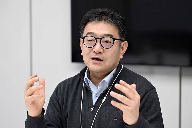 김건욱 SK인텔릭스 R&D 본부장이 15일 경기도 과천시 SK인텔릭스 R&D센터에서 서울경제신문과 인터뷰를 하고 있다. 조태형 기자