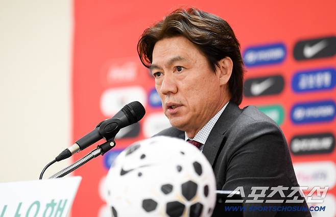 남자축구 국가대표팀 3월 유럽 원정 평가전 명단 발표 기자회견이 16일 천안 코리아풋볼파크에서 열렸다. 홍명보 감독이 명단을 발표하고 있다. 천안=박재만 기자 pjm@sportschosun.com/2026.03.16/