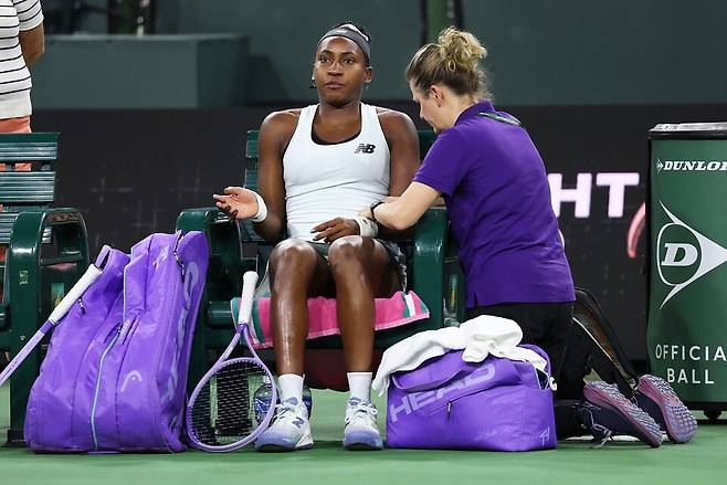 왼팔 부상으로 인디언웰스 첫 경기에서 기권했던 고프 / 게티이미지코리아