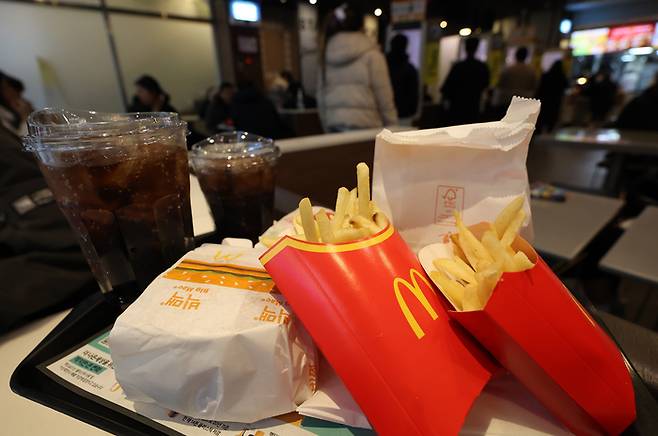 서울 시내 한 맥도날드 매장. [연합뉴스]