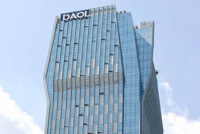 다올투자증권이 17일 경찰의 압수수색을 받고 있다. 사진은 서울 여의도 다올투자증권 본사. /사진=다올투자증권