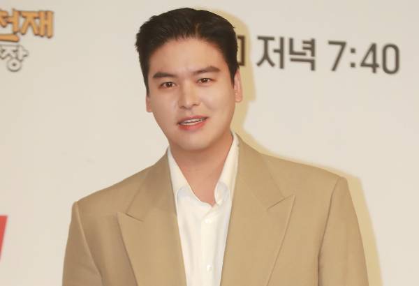 배우 이장우가 순댓국집 식자재 미정사 논란에 휩싸였다. 사진은 배우 이장우 모습. /사진=머니투데이