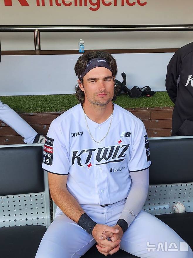 [수원=뉴시스] 프로야구 KT 위즈의 외국인 타자 샘 힐리어드. 2026.03.17.