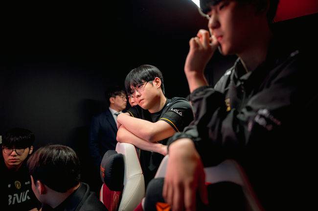 라이엇게임즈 플리커.