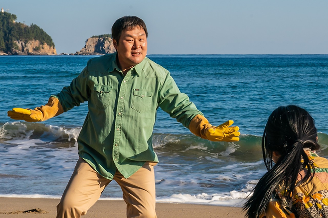 영화 ‘좀비딸’ 윤경호. 사진| NEW