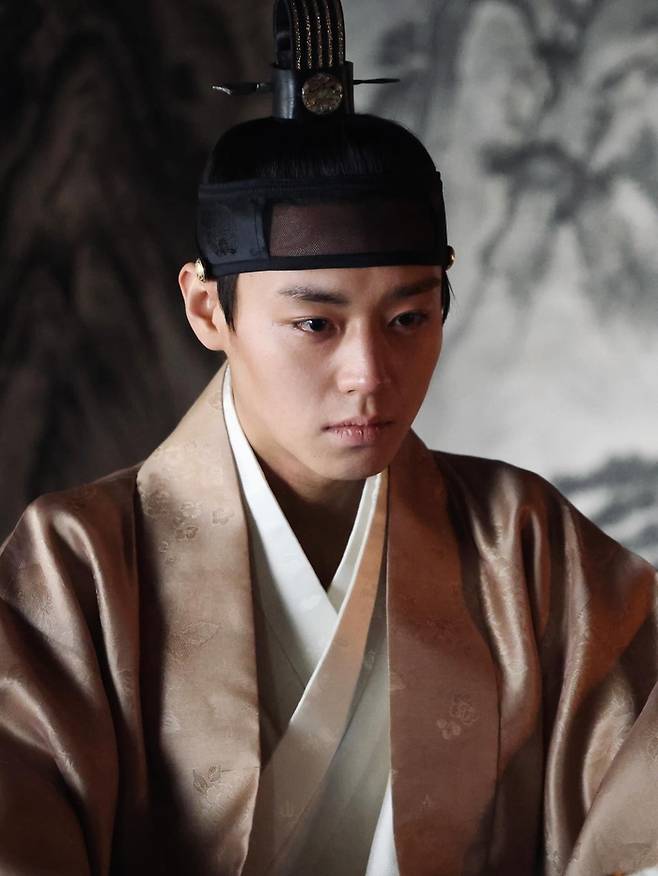 박지훈. YY엔터테인먼트 SNS.