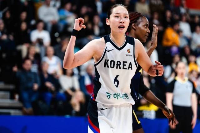 최이샘은 3점슛 4개를 더하며 14점 3리바운드를 기록했다. 사진=FIBA 제공