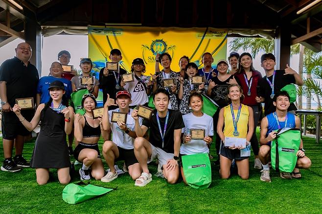 여행도 하고, 건강하게 뛰고, 보란찬 상도 받고...