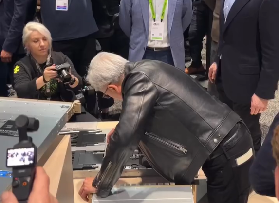 [델 테크놀로지스]