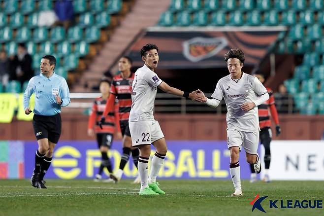 포항 스틸러스와 비셀 고베(일본)의 아시아챔피언스리그 경기 중. /사진=한국프로축구연맹 제공