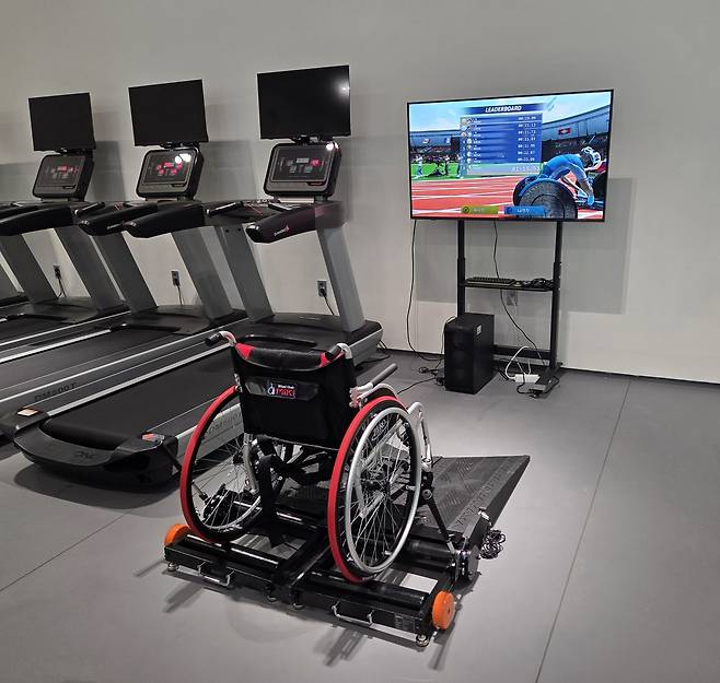 어울림플라자 체력단련실 기구 [촬영 정수연]