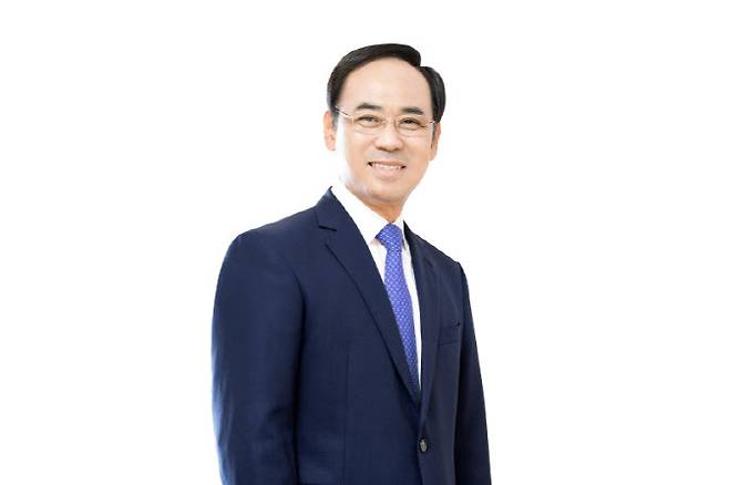 이용배 현대로템 사장.(사진=한국우주기술진흥협회)