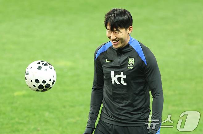 '월드컵의 해'다. 캡틴 손흥민의 빠른 반등이 필요하다.  ⓒ 뉴스1 김기태 기자