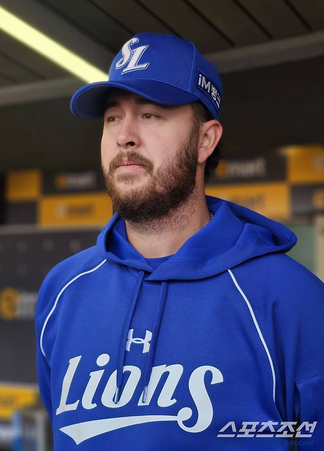 17일 랜더스필드에서 선수단과 상견례를 한 오러클린. 인천=스포츠조선 정현석 기자 hschung@sportschosun.com