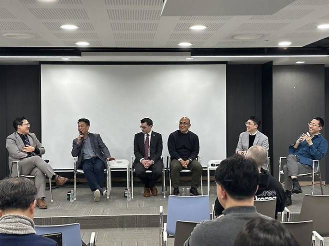 18일 디캠프 마포에서 스타트업얼라이언스가 공동 개최한 세미나가 진행되고 있다. 스타트업얼라이언스