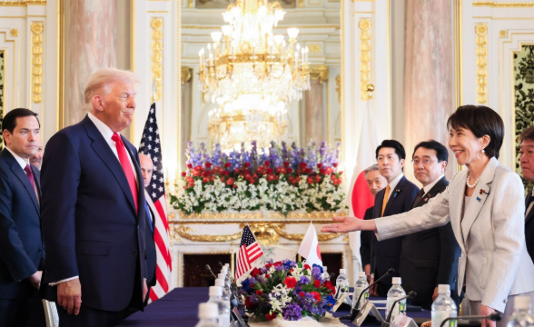 지난해 10월 28일 일본에서 만난 미일 정상/ 사진=연합뉴스