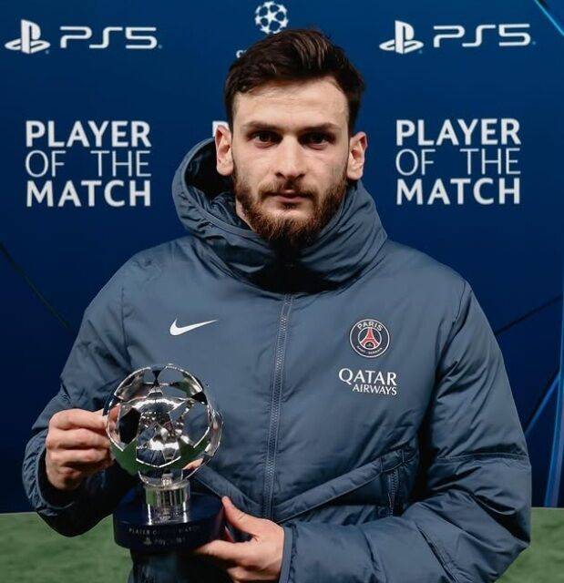 크바르츠헬리아/PSG