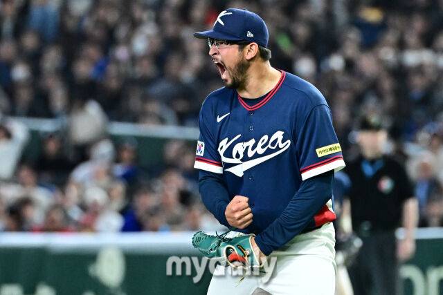 9일 일본 도쿄돔에서 열린 2026 월드 베이스볼 클래식(WBC) 조별리그 한국-호주 경기. 더닝이 7회말 2사 3루 호주 윙그로브를 삼진으로 잡고 포효하고 있다./도쿄(일본)=한혁승 기자 hanfoto@mydailyco.kr