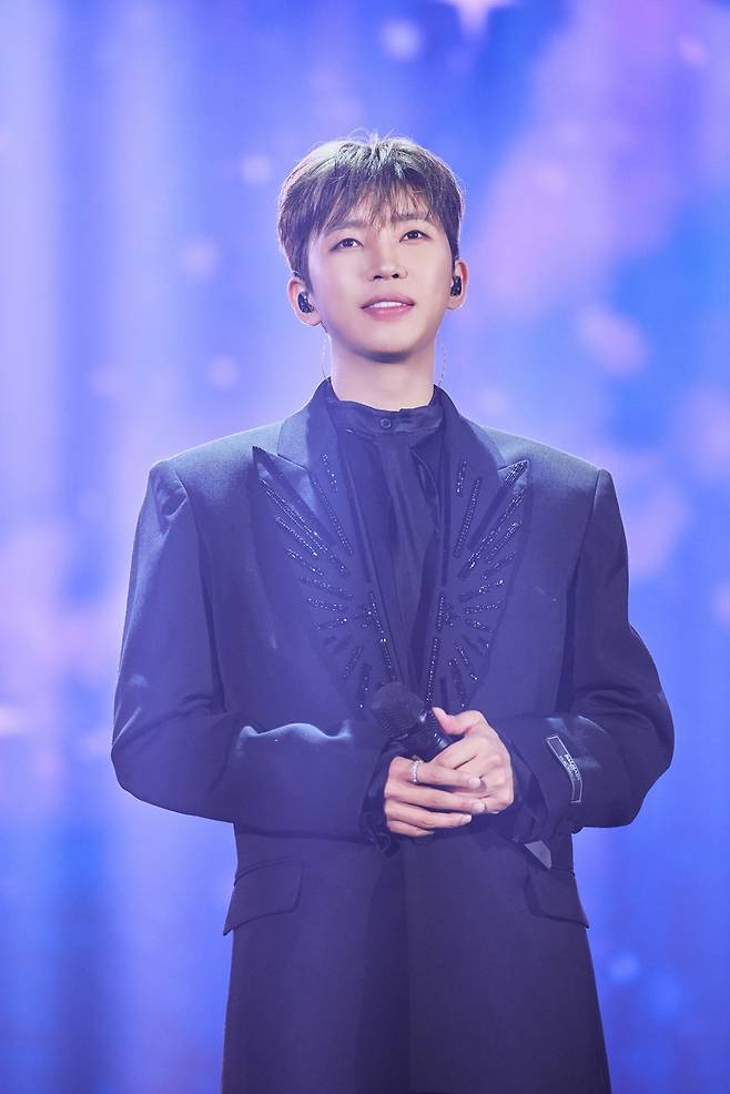 '힐링♥' 임영웅 '모래 알갱이' 뮤직비디오 4200만뷰 돌파