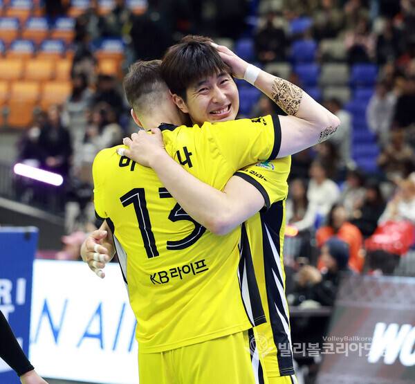 KB손해보험 박상하, 3위로 준PO 진출.