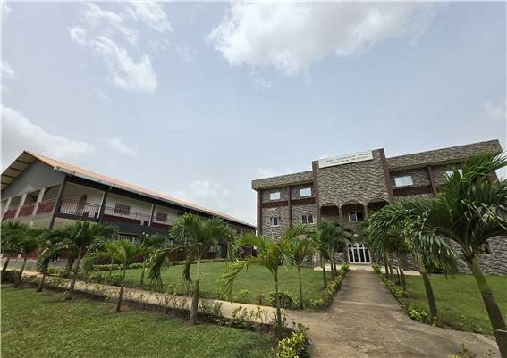 아비장 한인 신학교 [임기대 제공. 재판매 및 DB 금지]