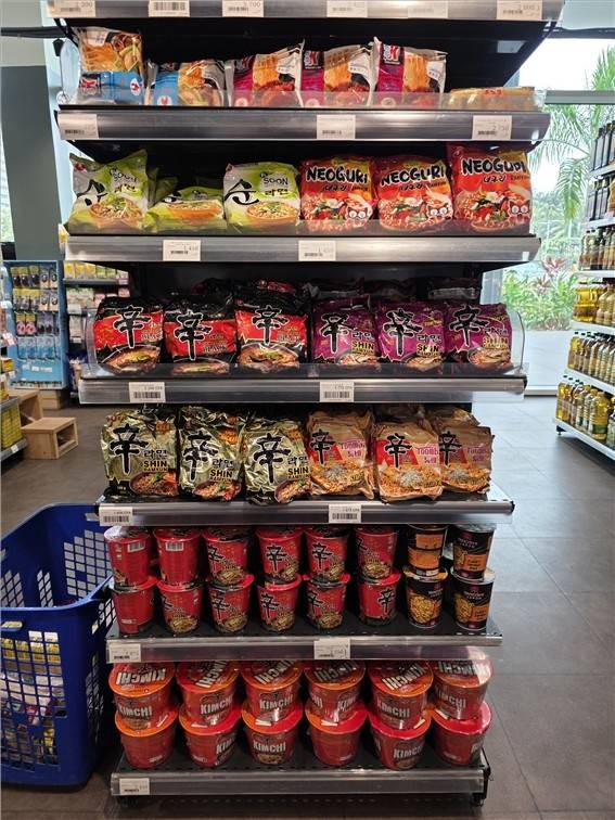 아비장 슈퍼마켓에 진열된 한국 라면 [임기대 제공. 재판매 및 DB 금지]