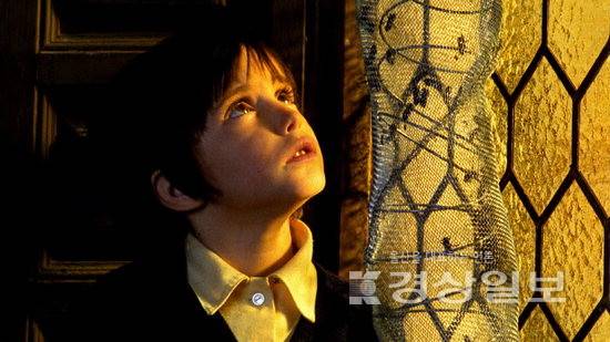 ▲ 움프살롱에서 만날 수 있는 빅토르 에리세 감독의 '벌집의 정령' 스틸컷.