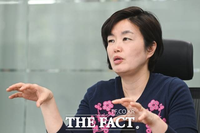 장 센터장은 "미국과 이스라엘이 애초 목표로 삼았던 것은 핵·미사일 시설, 안보 자산, 강경 통치기구의 핵심 거점을 최대한 무너뜨리는 것"이라며 "현재 이란의 탄도 미사일 90%가 없어지는 등 제거될 것들이 제거됐으니 (미국과 이스라엘이) 계획했던 대로 3월 말 4월 초에서 살짝 늦춰지거나 크게 안 달라질 것으로 본다"고 말했다. /서예원 기자