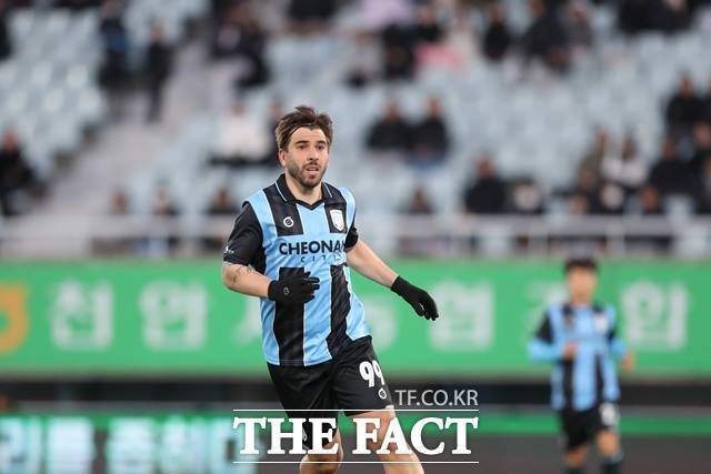 3경기에서 3골을 기록하며 득점 공동 선두를 달리고 있는 천안 라마스./K리그